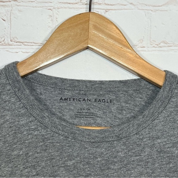 American Eagle Shirt Mens Small Gray Short Sleeve Spell Out Logo T Shirt - Picture 3 of 10
